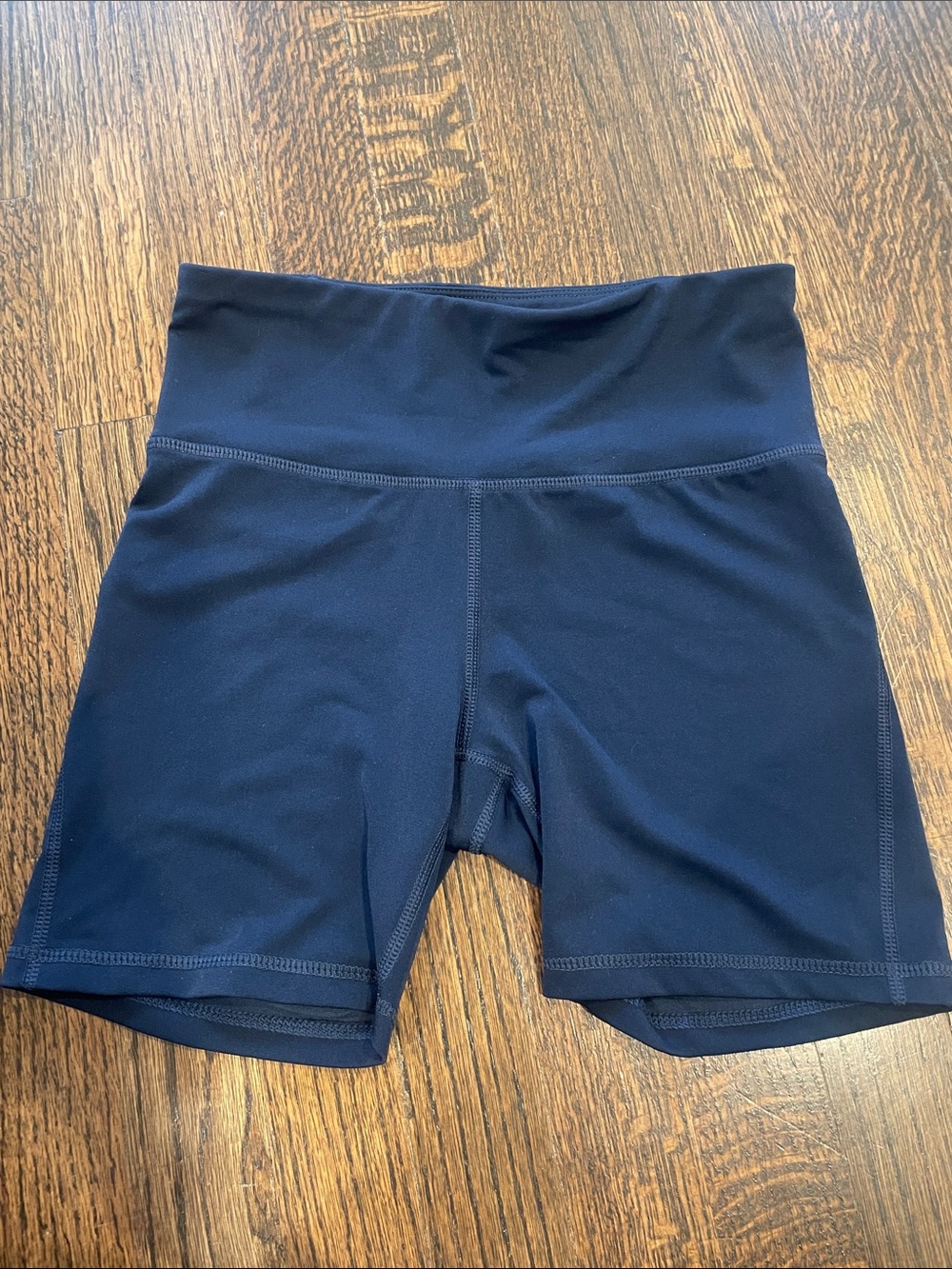 Amazon Essentials Navy High-Rise Bike Shorts